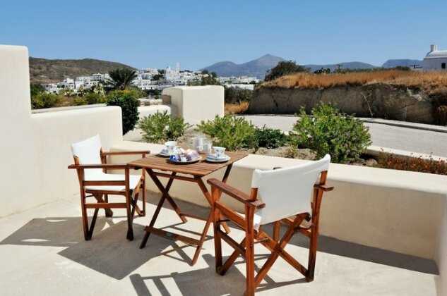 Tsakanos Home - Photo2