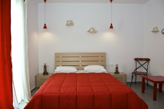 Tsakanos Home - Photo5