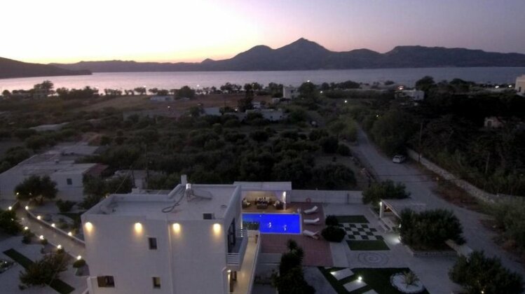 Villla Eva Milos - Photo3