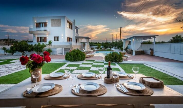 Villla Eva Milos - Photo5