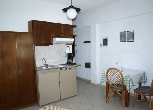Kastro Studios Apartments - Photo4