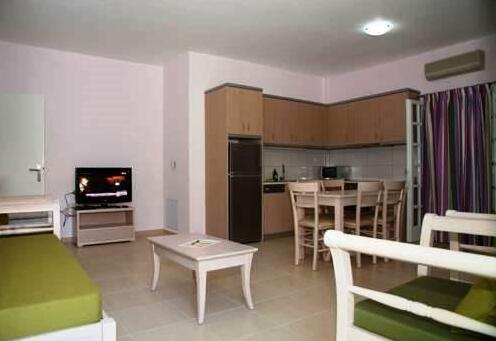Myrtini Apartments - Photo2