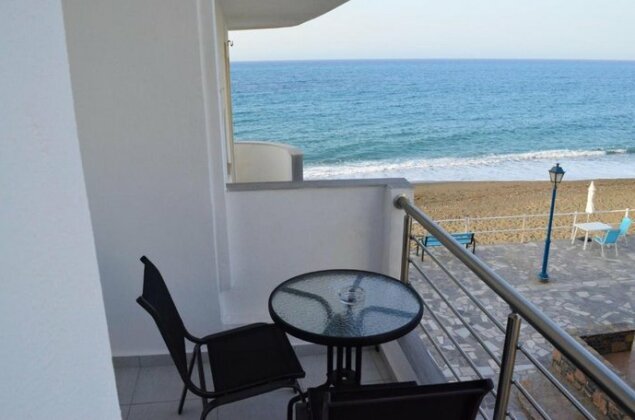Myrtos Charm Apartments - Photo3