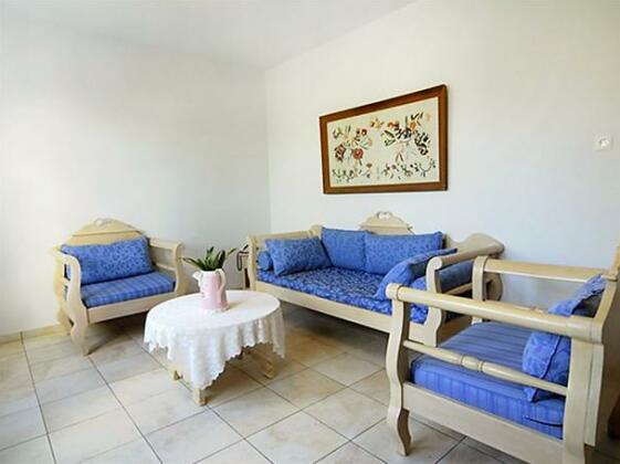 Interhome - Kalypso Mohlos - Photo3