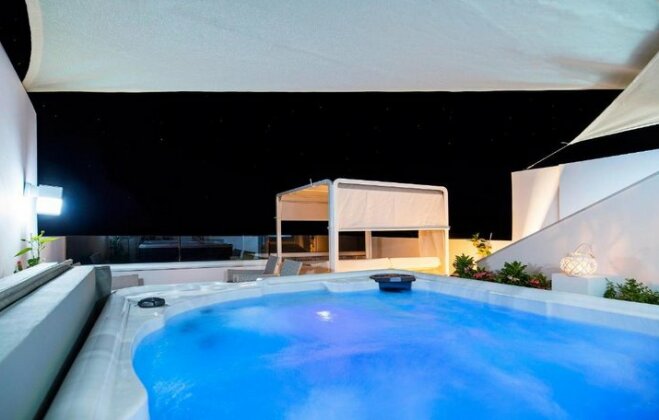 Moments Villa - Photo4