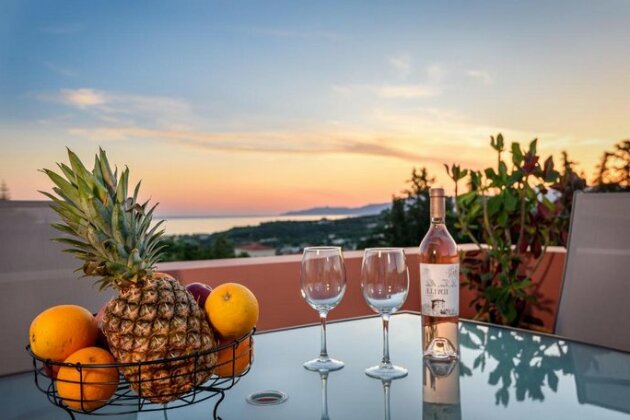 Ramona's Sweet Home - Photo2