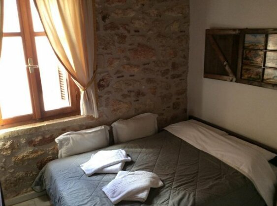 Aeolos Guesthouse - Photo5