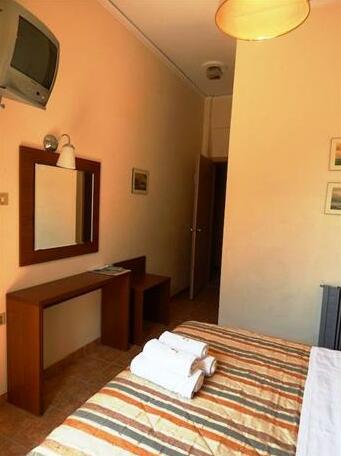 Angela's House Hotel - Photo4
