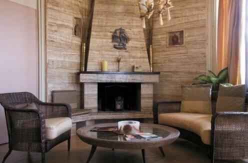 Angela's House Hotel - Photo5