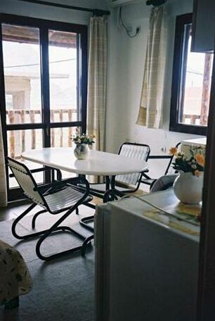 Monemvasia Green Apartments - Photo4