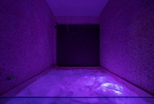 Myriam Spa & Luxury Suites - Photo4