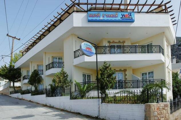 Romeo's House - Photo2