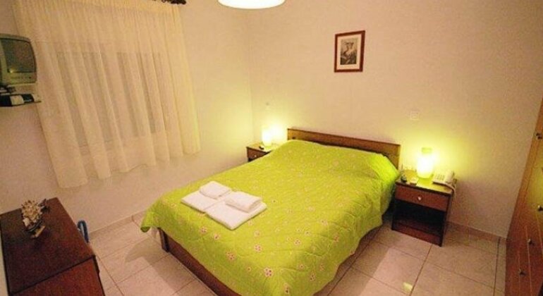 Rougas Apartments - Photo4