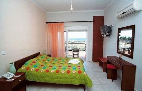 Rougas Apartments - Photo5