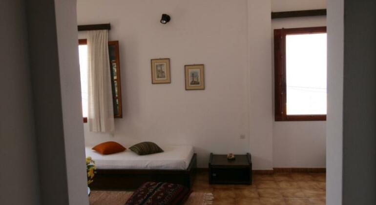 Venetia Apartments - Photo4