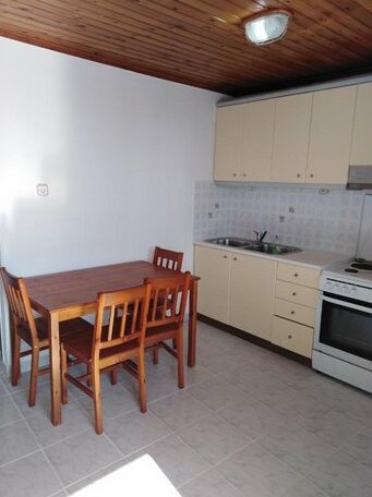 Souvlakis Pool Suites S P S - Photo2