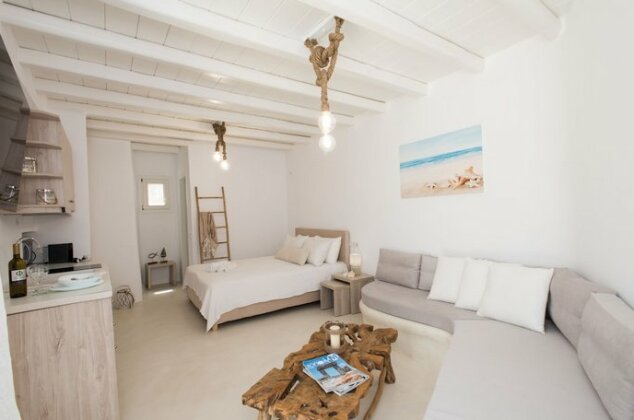 Argiro's Gorgeous Studio In Cycladic - Photo5