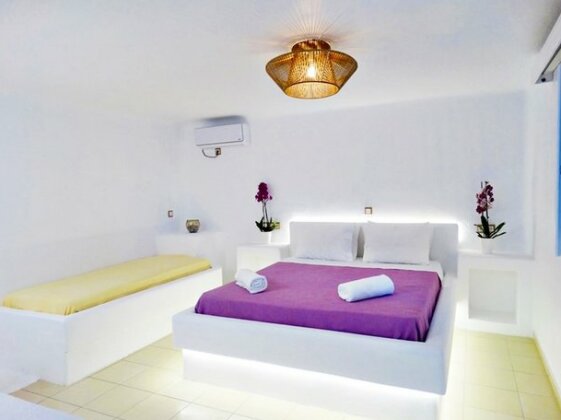 Mykonian Breeze - Photo3