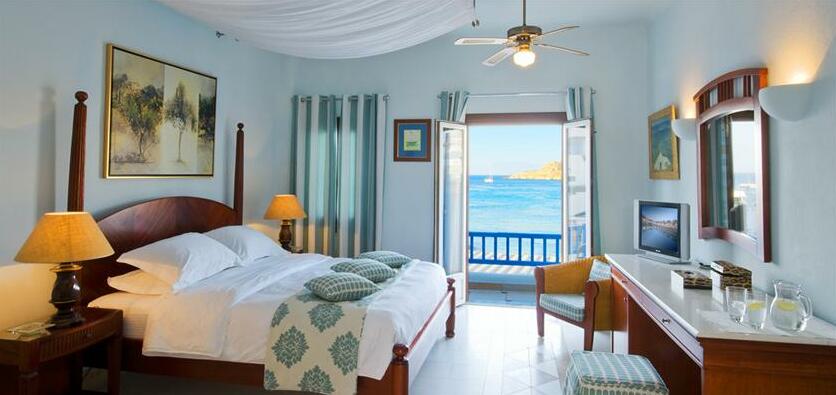 Petinos Beach Hotel - Photo3