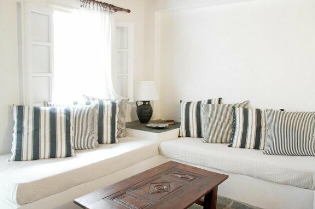 Two Houses Lighthouse Apartment - Photo2