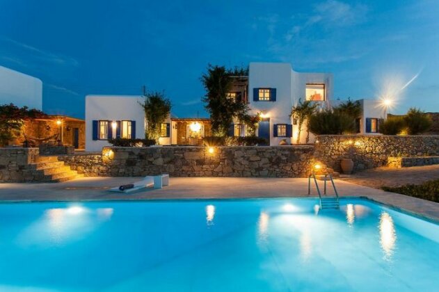 Villa Iris in Ag Lazaros 5Bed Pool-Seaview