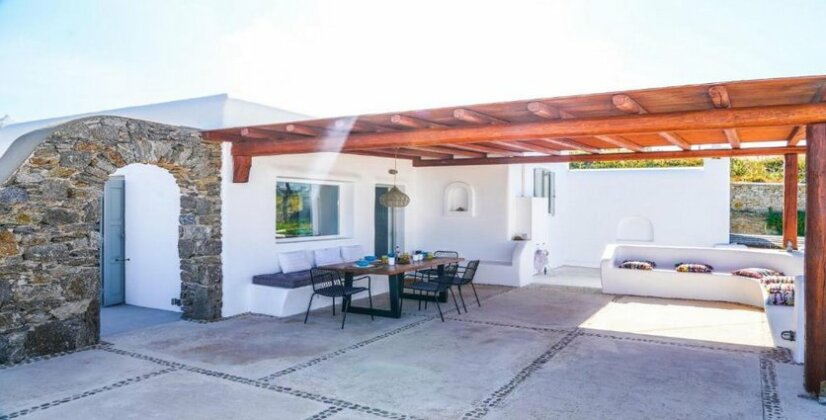 Villa Ortus White Cycladic Lux with Private Pool 3bed & 3bath - Photo3