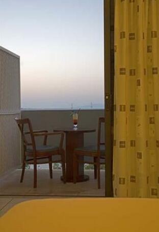 Lepanto Beach Hotel - Photo4