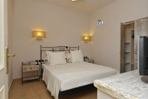 Ammos Naxos Exclusive Apartments & Studios - Photo4