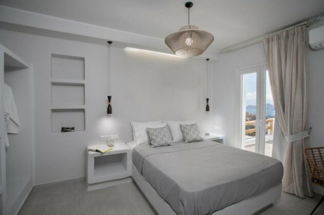 Naxos Skyline Deluxe Villas - Photo5