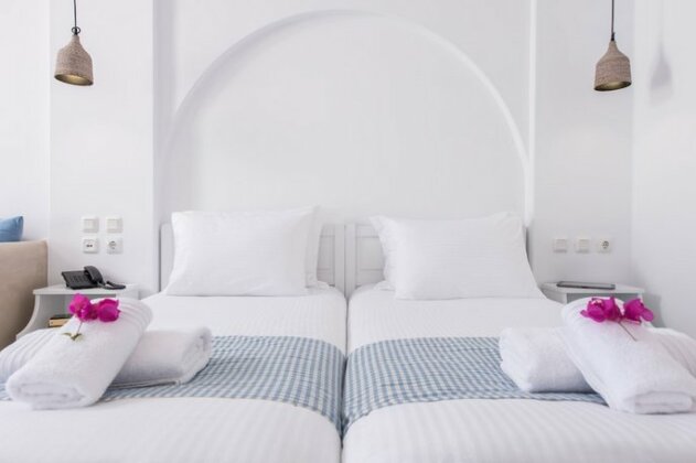 Cycladic Islands Hotel - Photo4