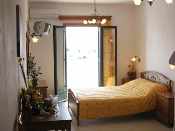 Dolphin Studios - Photo4