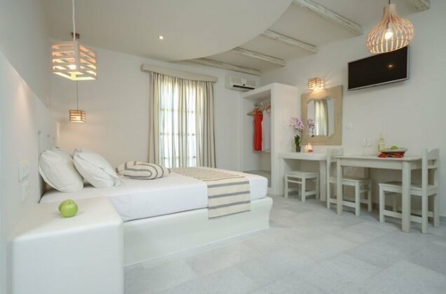 Fanis Hotel - Photo2