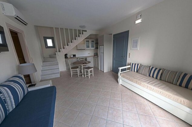 Iliada Villas - Photo3