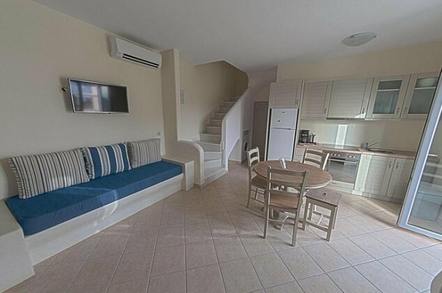 Iliada Villas - Photo5