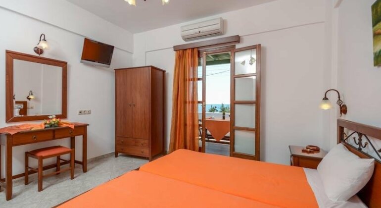 Margaritis Apartments - Photo3