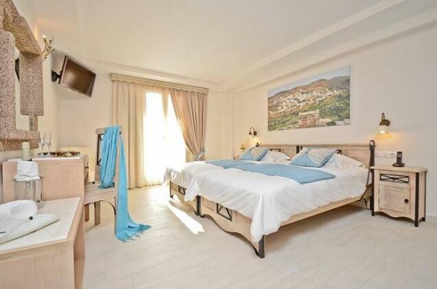 Naxos Island Hotel - Photo3