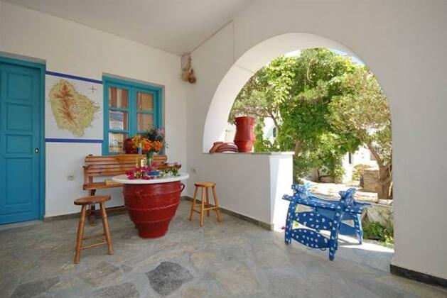 Sofia Studios Naxos Island - Photo3