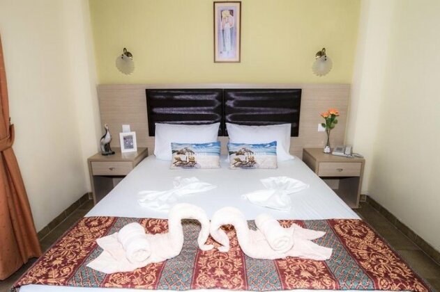 Dionisos Palms Apartments - Photo5