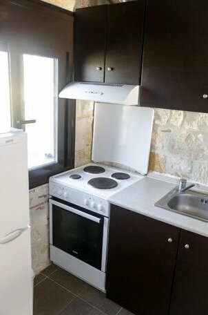 Gioulis Apartments & Studios - Photo3