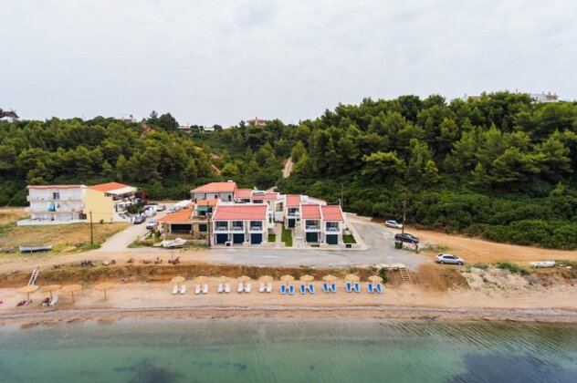 Elpiniki Luxury Apartments - Photo2