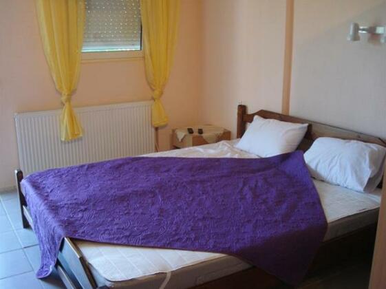 Maria Rooms Nea Vrasna - Photo2
