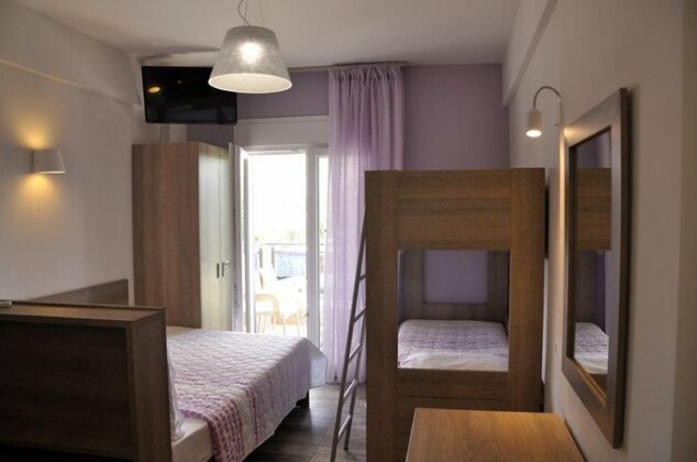 Niriides Nea Vrasna - Photo3