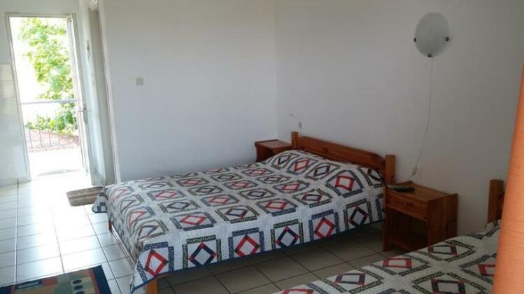 Tsolakis Apartments - Photo2