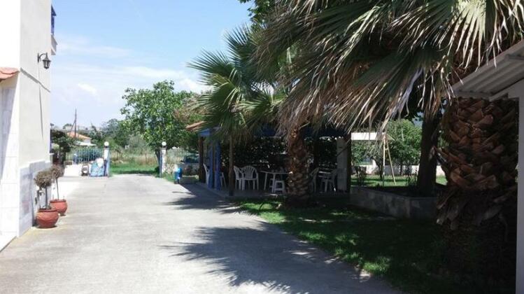 Tsolakis Apartments - Photo3