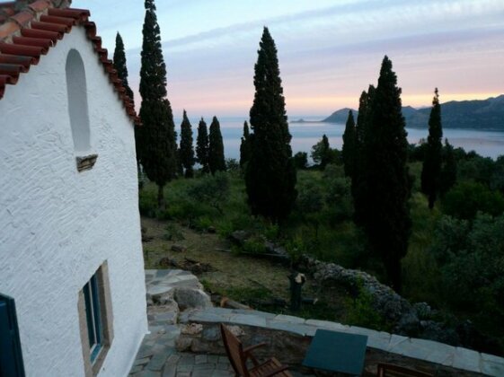 Strongilos Homestay - Photo4
