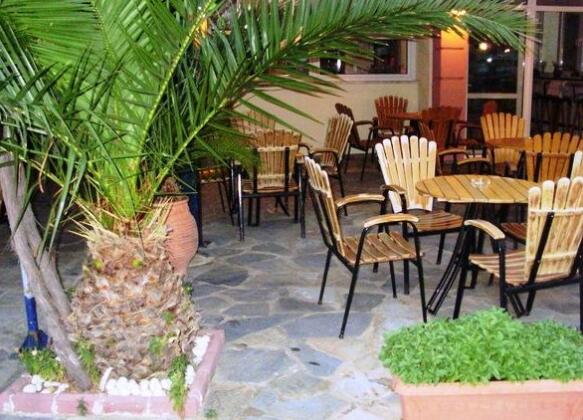 Hotel Alexandros Neo Pori - Photo2