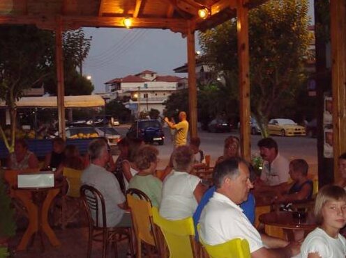 Hotel Filoxenia Neo Pori - Photo2