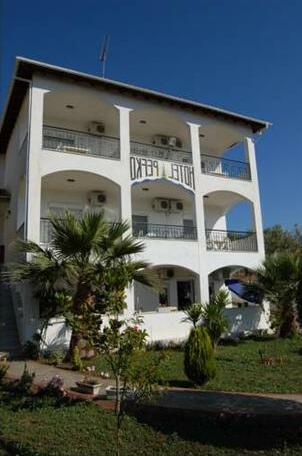Hotel Pefko - Photo2