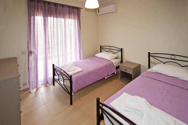 Olive Village Neos Marmaras - Photo3