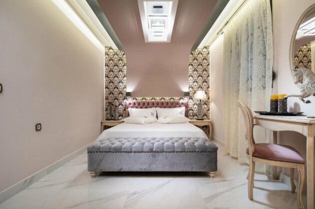 Pela Veranda Exquisite Suites - Photo2